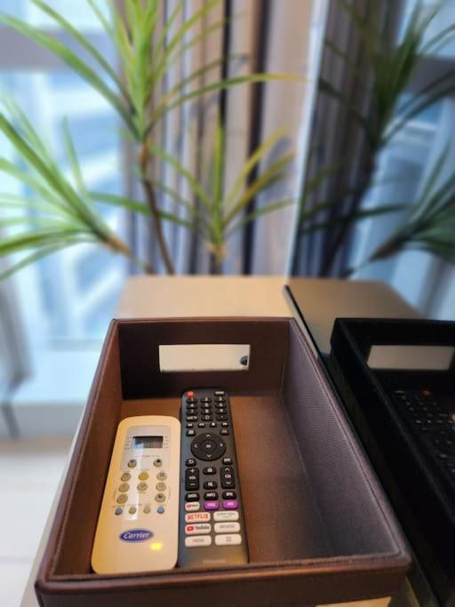 Luxestaysmnl Coastal Chic Netflx 380Mbps Pool Bgc Manila Zewnętrze zdjęcie