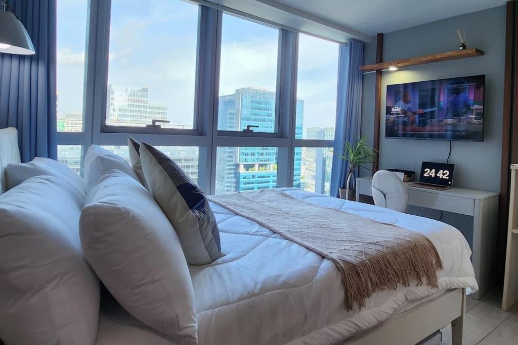Luxestaysmnl Coastal Chic Netflx 380Mbps Pool Bgc Manila Zewnętrze zdjęcie