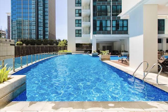 Luxestaysmnl Coastal Chic Netflx 380Mbps Pool Bgc Manila Zewnętrze zdjęcie