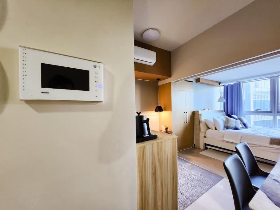 Luxestaysmnl Coastal Chic Netflx 380Mbps Pool Bgc Manila Zewnętrze zdjęcie