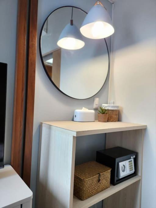 Luxestaysmnl Coastal Chic Netflx 380Mbps Pool Bgc Manila Zewnętrze zdjęcie